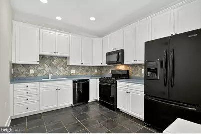 20577 Rosewood Manor Square, Ashburn, VA 20147 - Photo 13