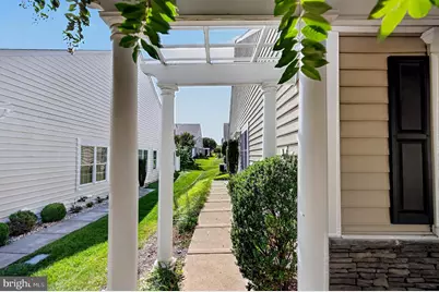 20577 Rosewood Manor Square, Ashburn, VA 20147 - Photo 5
