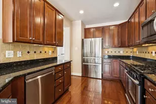 330 Caldwell Terrace SE, Leesburg, VA 20175 - Photo 9