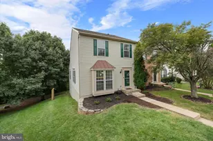 43297 Chokeberry Square, Ashburn, VA 20147 - Photo 1