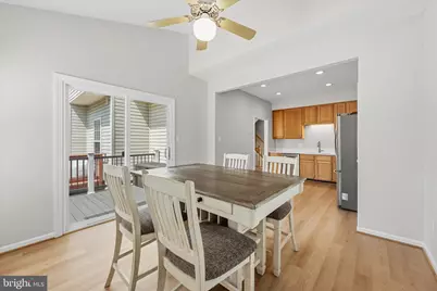 43297 Chokeberry Square, Ashburn, VA 20147 - Photo 11