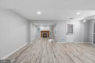 43297 Chokeberry Square, Ashburn, VA 20147 - Photo 21