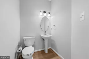 43297 Chokeberry Square, Ashburn, VA 20147 - Photo 5