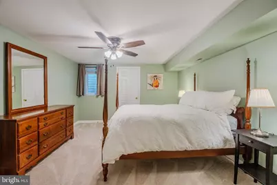 303 Oakcrest Manor Drive NE, Leesburg, VA 20176 - Photo 31