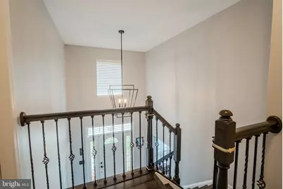 303 Oakcrest Manor Drive NE, Leesburg, VA 20176 - Photo 19