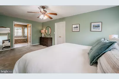 303 Oakcrest Manor Drive NE, Leesburg, VA 20176 - Photo 21