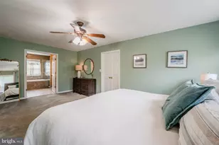 303 Oakcrest Manor Dr NE, Leesburg, VA 20176 - Photo 21
