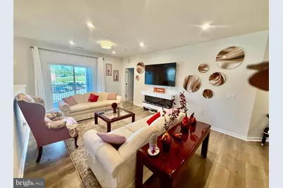 700 Mount Airy Terrace NE #202, Leesburg, VA 20176 - Photo 17