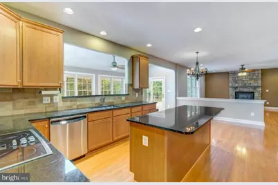 43446 Freeport, Sterling, VA 20166 - Photo 3