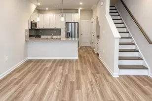 42643 Darala Dr, Ashburn, VA 20147 - Photo 11