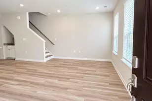 42643 Darala Dr, Ashburn, VA 20147 - Photo 7