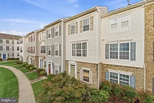 21845 Jarvis Square, Ashburn, VA 20147 - Photo 3