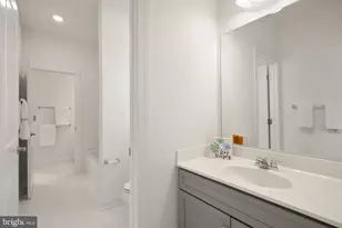 25707 House Martin Ln, Aldie, VA 20105 - Photo 43