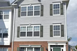 675 Constellation Square SE, Leesburg, VA 20175 - Photo 1