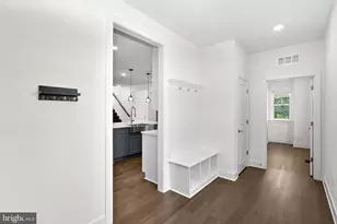 18320 Sugar Snap Cir, Leesburg, VA 20176 - Photo 19