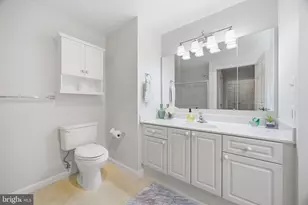 19355 Cypress Ridge Terrace, Leesburg, VA 20176 - Photo 15