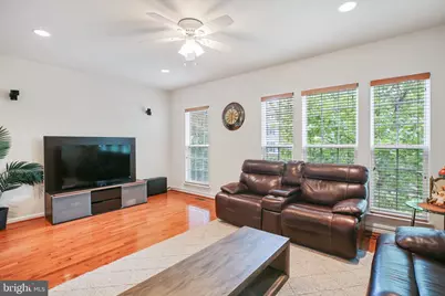 25501 Amber Gate Terrace, Chantilly, VA 20152 - Photo 11