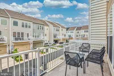 25501 Amber Gate Terrace, Chantilly, VA 20152 - Photo 3