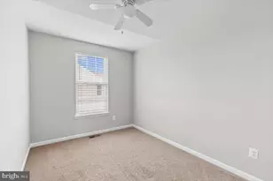 25119 McBryde Terrace, Chantilly, VA 20152 - Photo 33