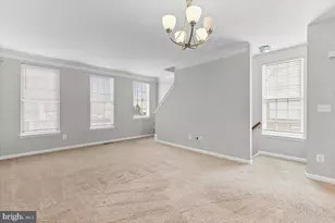 25119 McBryde Terrace, Chantilly, VA 20152 - Photo 17