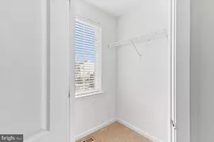 25119 McBryde Terrace, Chantilly, VA 20152 - Photo 27