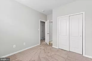 25119 McBryde Terrace, Chantilly, VA 20152 - Photo 5