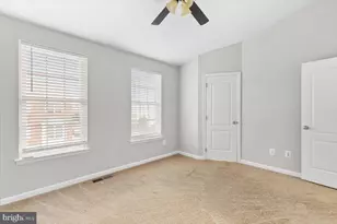 25119 McBryde Terrace, Chantilly, VA 20152 - Photo 25