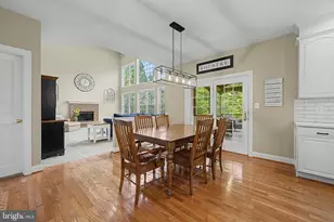 25566 Mimosa Tree Ct, Chantilly, VA 20152 - Photo 21