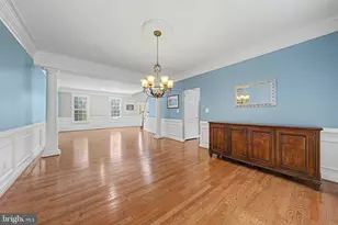 25566 Mimosa Tree Ct, Chantilly, VA 20152 - Photo 13