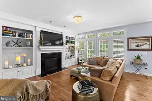 18309 Buccaneer Terrace, Leesburg, VA 20176 - Photo 7