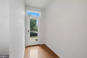 22322 Foundation Dr, Ashburn, VA 20148 - Photo 9
