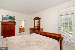 43643 McDowell Sq, Leesburg, VA 20176 - Photo 11