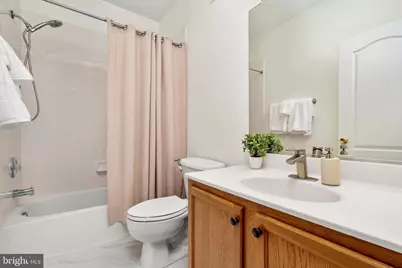 43643 McDowell Square, Leesburg, VA 20176 - Photo 17