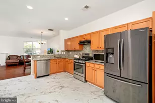 43643 McDowell Sq, Leesburg, VA 20176 - Photo 7