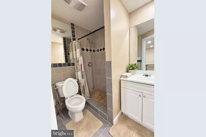 22597 Maison Carree Square, Ashburn, VA 20148 - Photo 37