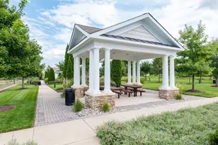 20429 Island W Square, Ashburn, VA 20147 - Photo 15