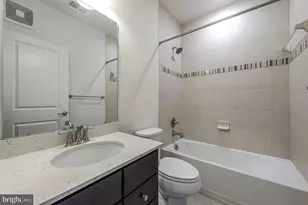 42213 Piebald Square, Aldie, VA 20105 - Photo 13