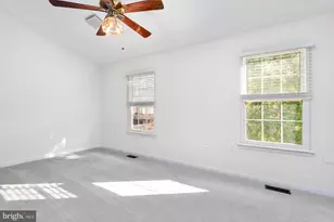 439 Nikki Terrace SE, Leesburg, VA 20175 - Photo 15