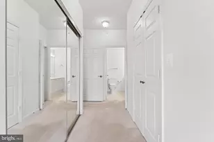 19355 Cypress Ridge Terrace, Leesburg, VA 20176 - Photo 17