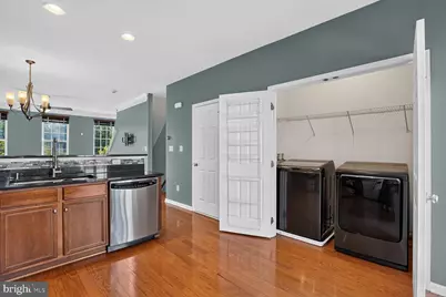 25090 Lomax Terrace, Chantilly, VA 20152 - Photo 11