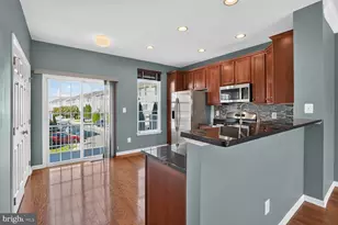 25090 Lomax Terrace, Chantilly, VA 20152 - Photo 13