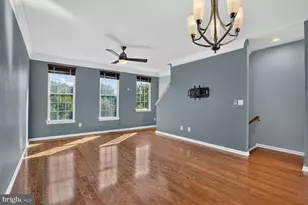 25090 Lomax Terrace, Chantilly, VA 20152 - Photo 17