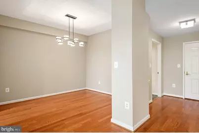 19375 Cypress Ridge Terrace #916, Leesburg, VA 20176 - Photo 13