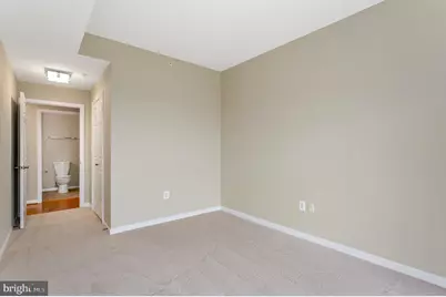 19375 Cypress Ridge Terrace #916, Leesburg, VA 20176 - Photo 27