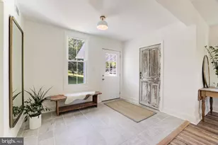 13049 Loyalty Rd, Leesburg, VA 20176 - Photo 11