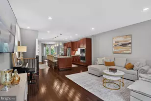 42290 Peregrine Terrace, Brambleton, VA 20148 - Photo 11