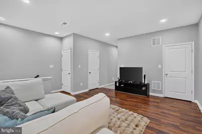 42290 Peregrine Terrace, Brambleton, VA 20148 - Photo 25