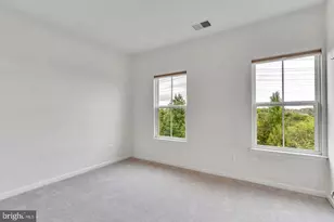 41751 McMonagle Square, Aldie, VA 20105 - Photo 11