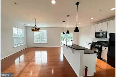 22339 Concord Station Terrace, Ashburn, VA 20148 - Photo 5