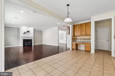 43527 Loudoun Barn Way, Chantilly, VA 20152 - Photo 5
